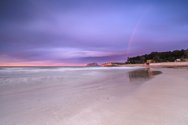 Regenbogen by Uchral Chuluunbat